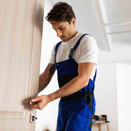 Locksmith in Suwanee